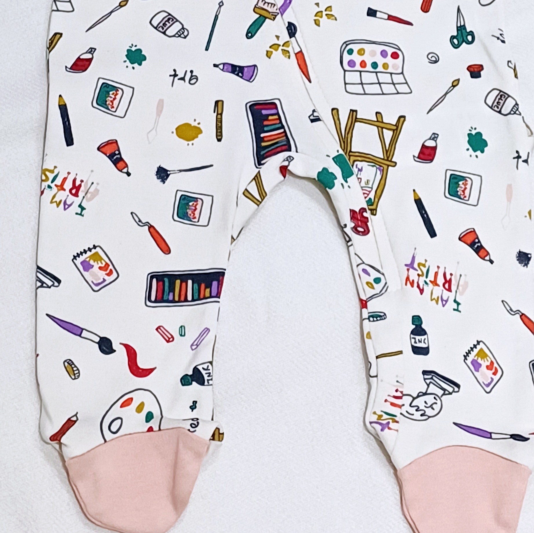 Pyjama Peintures avec fermeture éclair pour bébé de 0 à 9 mois – Image 3