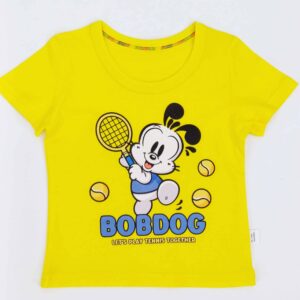 Faites plaisir à votre petite championne avec ce charmant T-shirt sportif de tennis, spécialement conçu pour les filles de 2 à 3 ans.