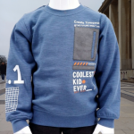 Sweat bleu pour enfant "Coolest Kid Ever" en 100% coton. Confortable et stylé, idéal pour les enfants de 1 à 4 ans. Parfait pour les journées fraîches et les activités.