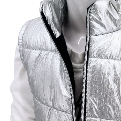 Veste sans manches pour enfants, de couleur dorée et fabriquée en Turquie, est parfaite pour les jeunes filles de 3 à 5 ans.