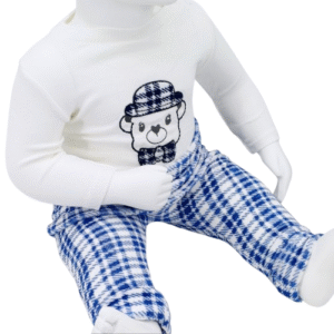 Ensemble bébé 100% coton, avec veste à carreaux et body imprimé ourson. Disponible en tailles 0-3 mois, 3-6 mois et 6-9 mois. Parfait pour le confort et le style des tout-petits.