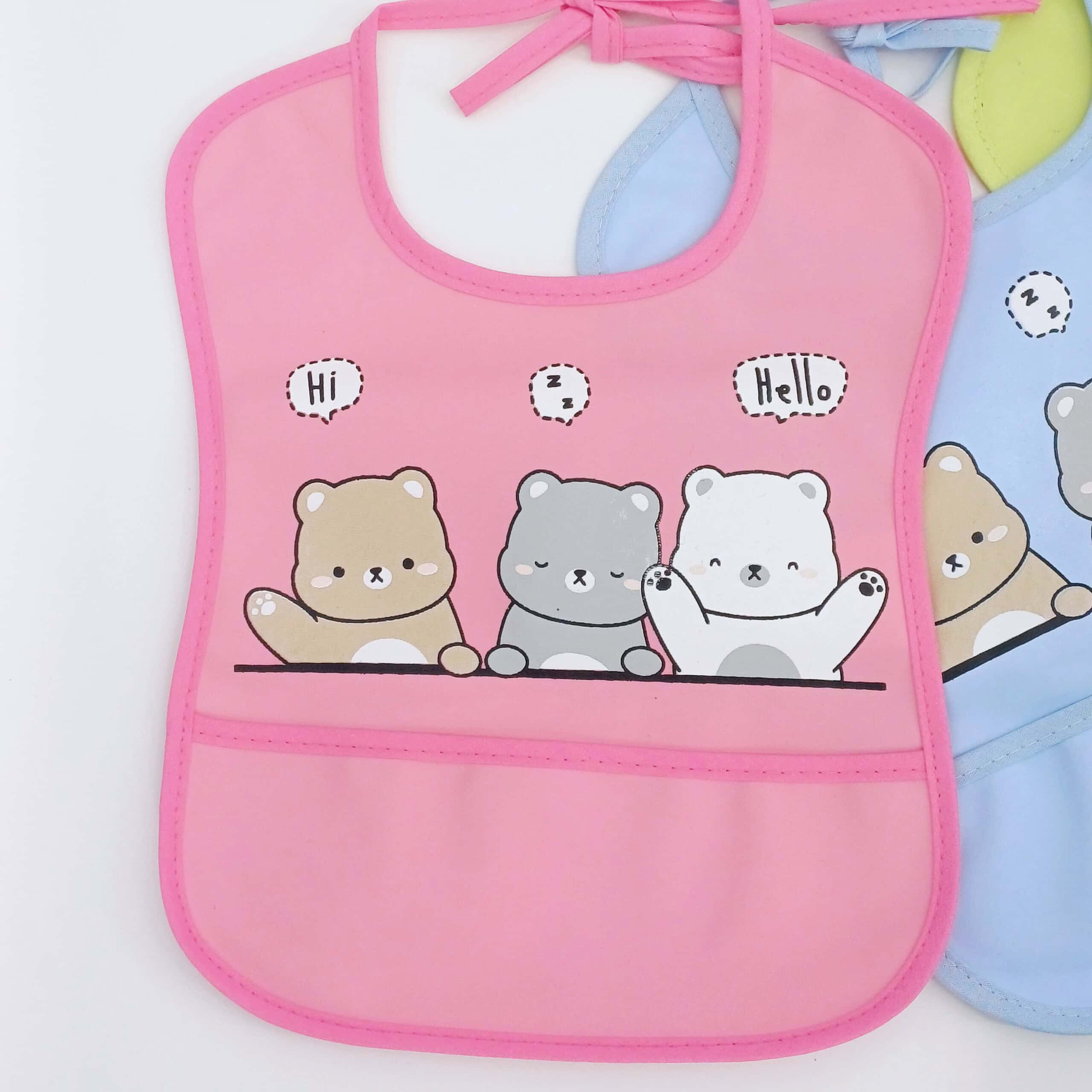 Bavoir imperméable pour bébé avec motif ours, adapté aux enfants de 6 mois à 2 ans. Pratique et mignon !