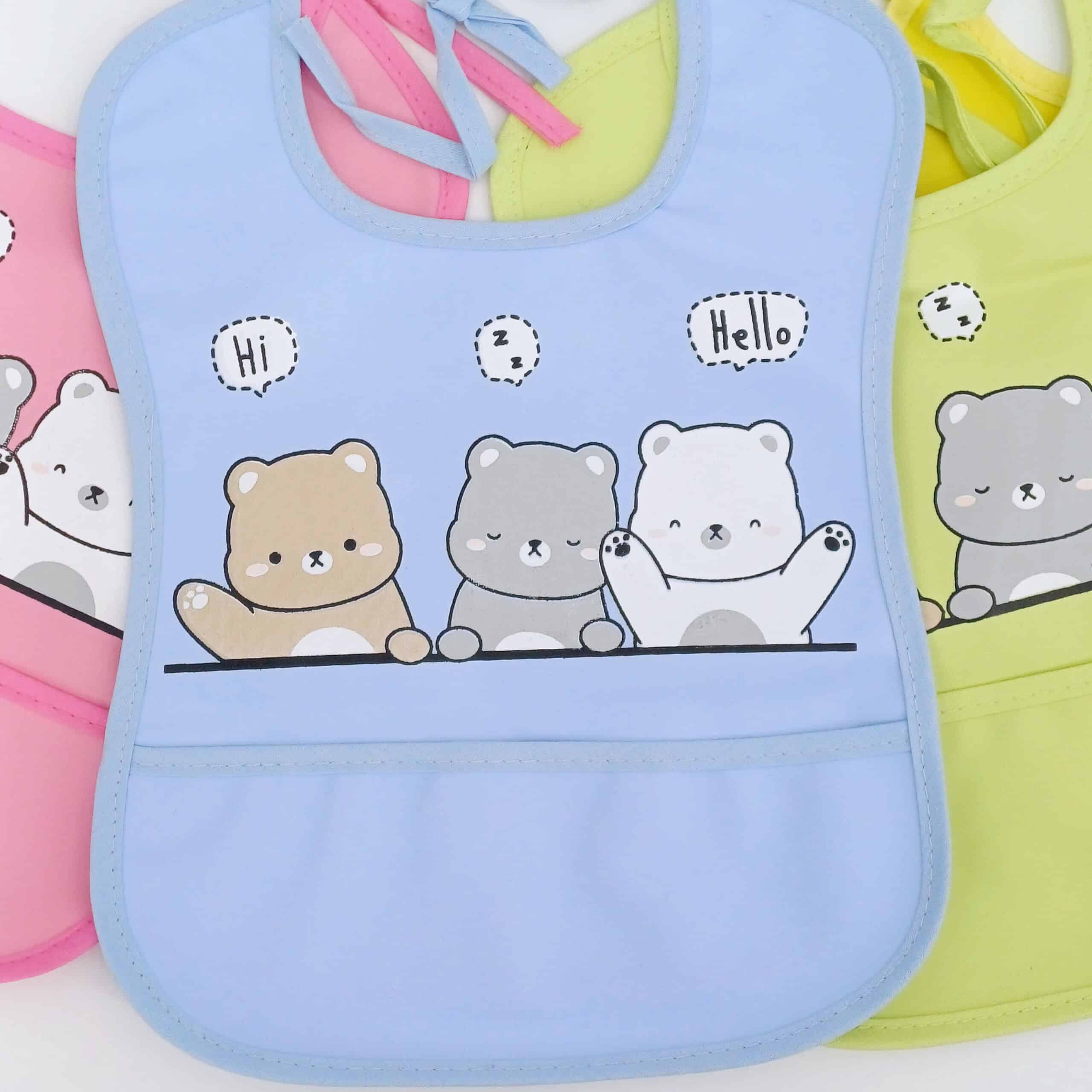 Bavoir imperméable pour bébé avec motif ours, adapté aux enfants de 6 mois à 2 ans. Pratique et mignon !
