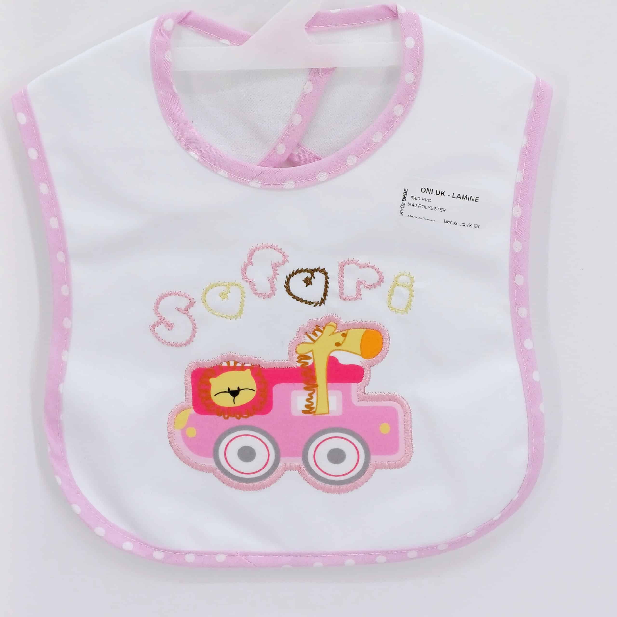 Bavoir imperméable « Safari » pour bébé, idéal pour protéger des taches pendant les repas. Composition 60 % PVC, 40 % polyester. Disponible pour les 6-24 mois.