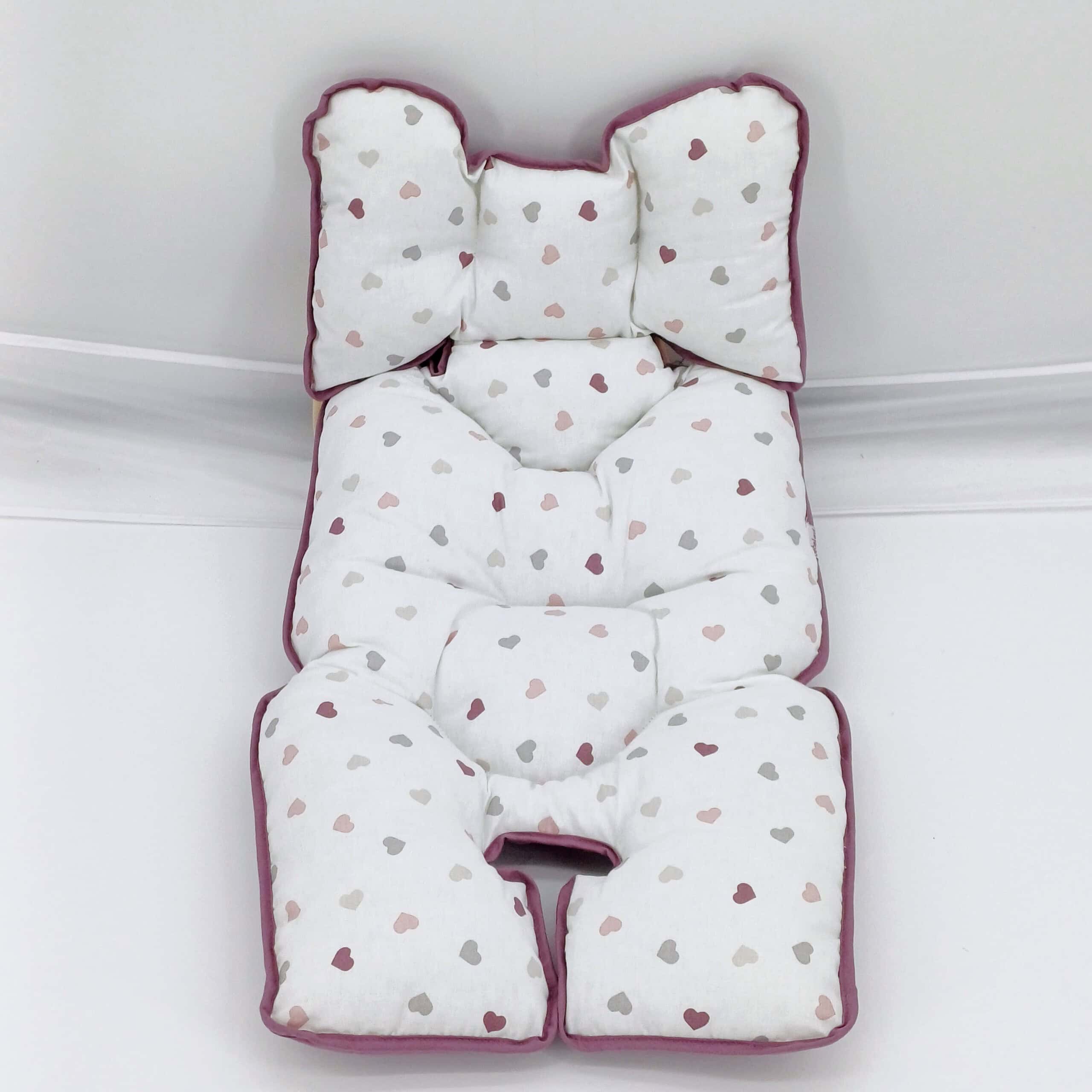 Coussin réducteur pour poussette et siège auto en coton 100%, conçu pour bébés de 6 mois à 1 an. Confortable, rembourré et facile à installer. Idéal pour les mamans en Belgique.
