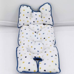 Coussin réducteur pour poussette et siège auto en coton 100%, conçu pour bébés de 6 mois à 1 an. Confortable, rembourré et facile à installer. Idéal pour les mamans en Belgique.