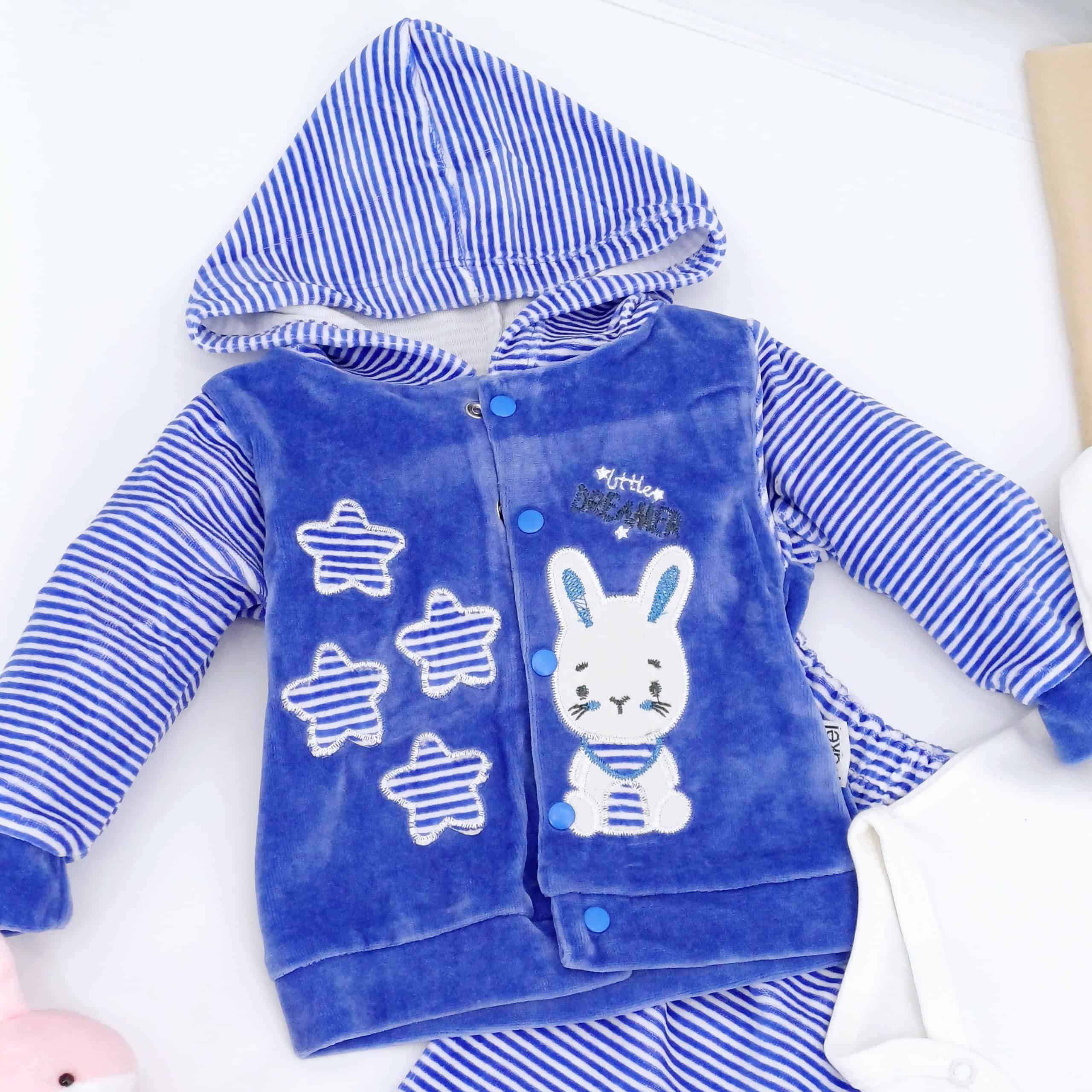 Ensemble bébé 3 pièces en velours, comprenant veste à capuche, pantalon et body (0-9 mois). Design mignon et confort optimal, parfait pour l'hiver.