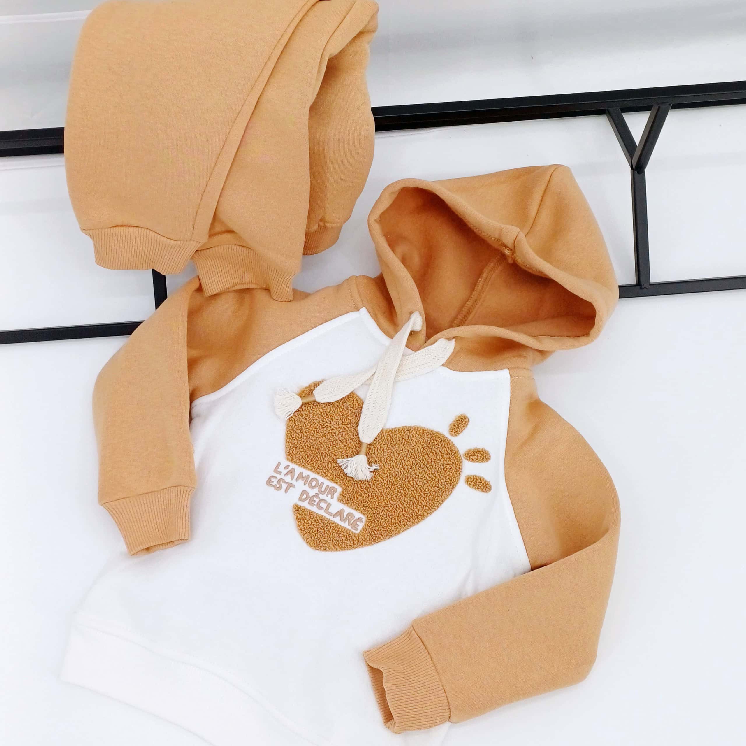 Ensemble enfant en coton 100% avec intérieur molletonné "L'amour est déclaré" – Âge 2-5 ans, pour l'hiver