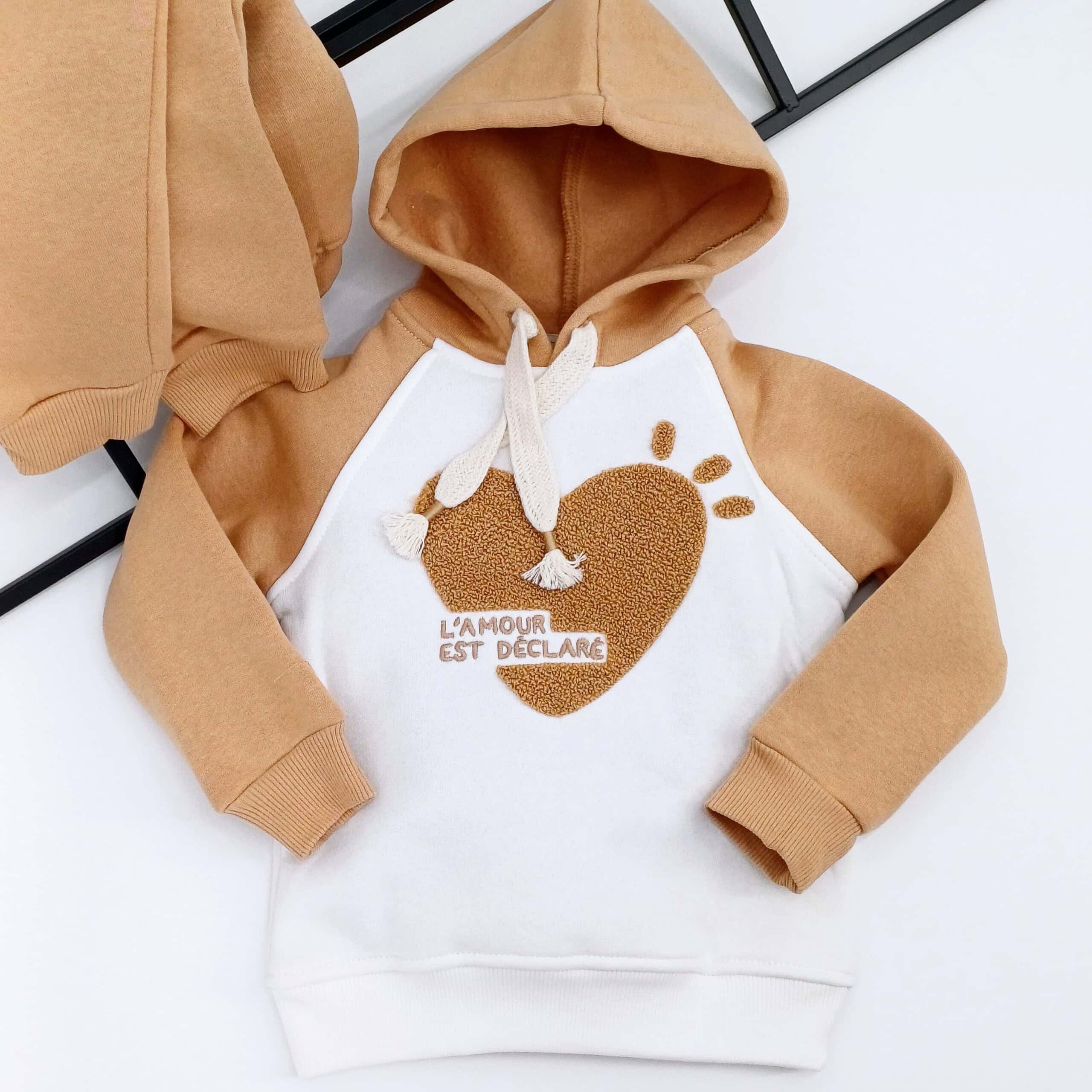 Ensemble enfant en coton 100% avec intérieur molletonné "L'amour est déclaré" – Âge 2-5 ans, pour l'hiver