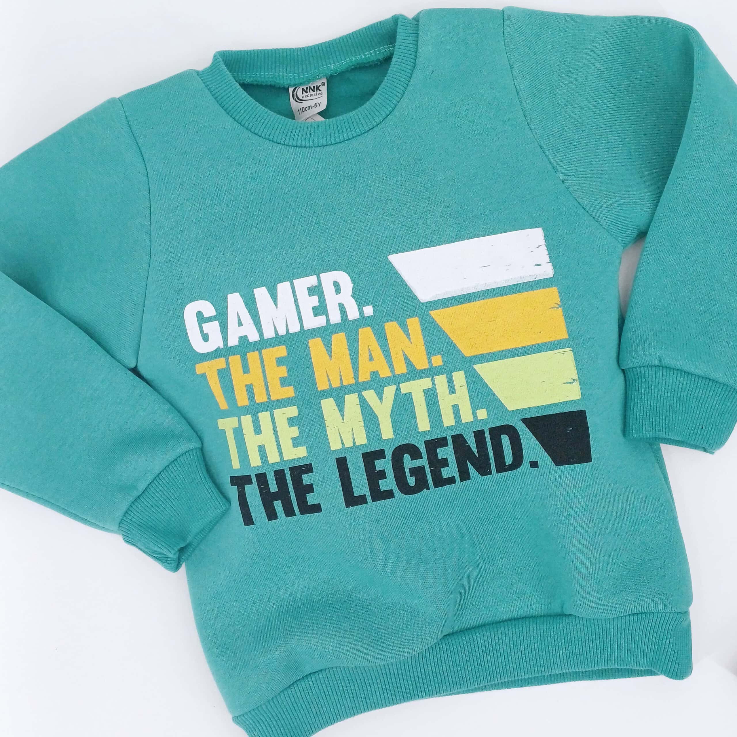 Ensemble hiver chaud et confortable pour garçons (5-8 ans). Sweat "Gamer Legend" et pantalon noir. Idéal pour un look stylé et pratique cet hiver !