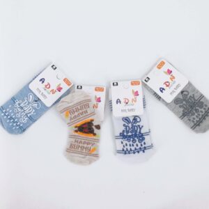 Lot de 4 chaussettes "Happy Bunny" pour bébé, 3-4 ans. Motifs amusants, en coton doux et respirant pour un confort optimal. Idéal pour tous les jours !