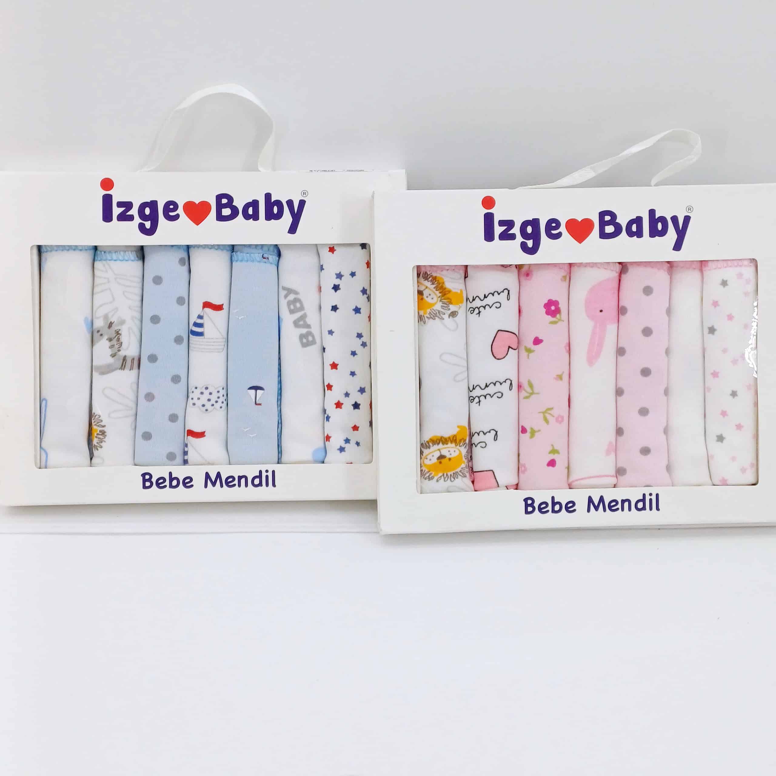 Lot de mouchoirs en coton pour bébé, avec un coin droit pour une fixation facile. Doux et délicats pour la peau sensible de bébé.