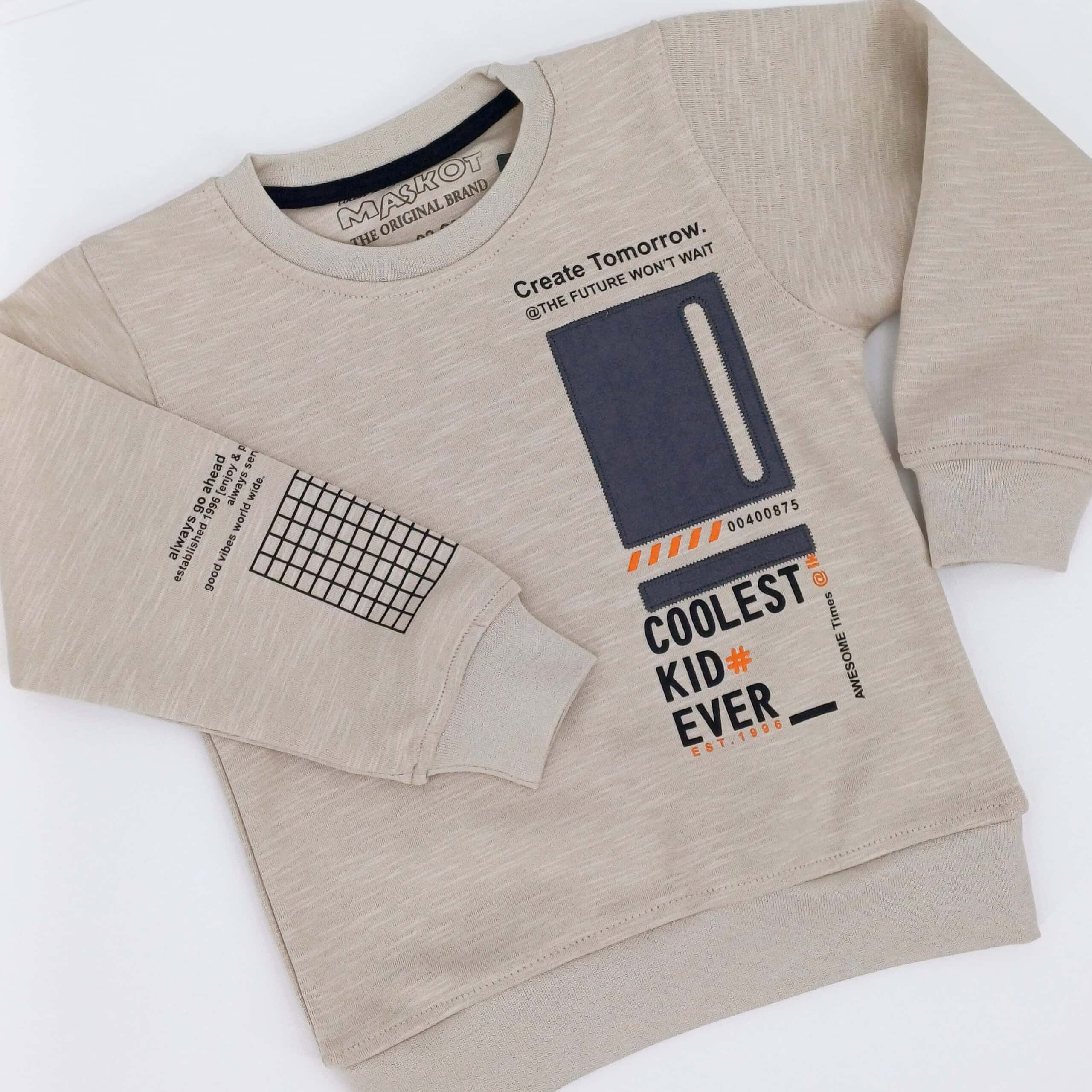 Sweat garçon moderne en coton et polyester avec imprimé 'Create Tomorrow'. Confortable et tendance, parfait pour les petits garçons de 1 à 4 ans. Commandez maintenant !