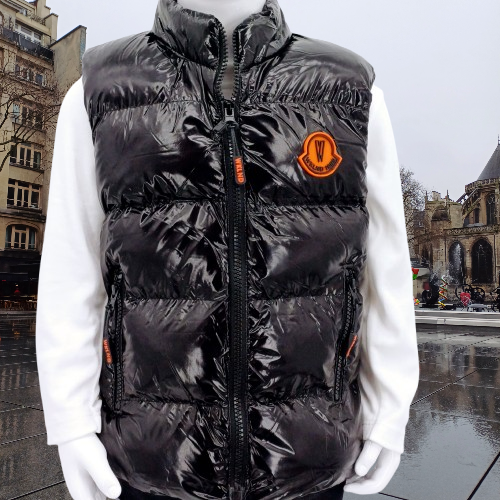 Achetez ce gilet sans manches pour enfants (3-6 ans). Pratique, léger et économique, parfait pour les saisons fraîches et les activités quotidiennes. Commandez dès maintenant !