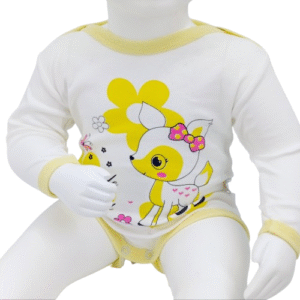 Craquez pour le body bébé "Little Deer Girl" en coton doux, disponible en tailles 0-3, 3-6, 6-9 mois. Confortable, mignon et pratique pour les premiers mois de bébé.