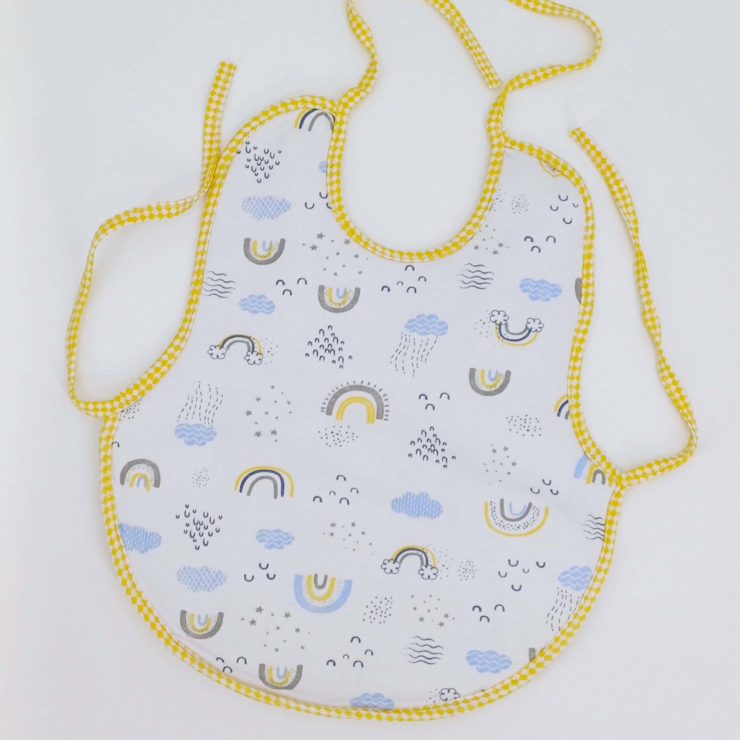 Découvrez nos bavoirs en coton pour bébés de 6 à 24 mois. Design coloré, protection optimale et entretien facile. Commandez maintenant pour des repas sans stress !