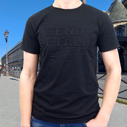 T-shirt noir homme avec inscription en relief « THE END OF FALLIN »