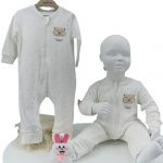Pyjama bébé coton bio écru avec motif ourson et zip